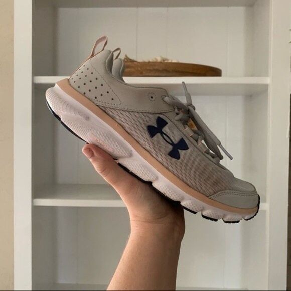 Under Armour Gray Mesh Charged Assert 8 Light Weight Running Sneakers - Picture 4 of 13